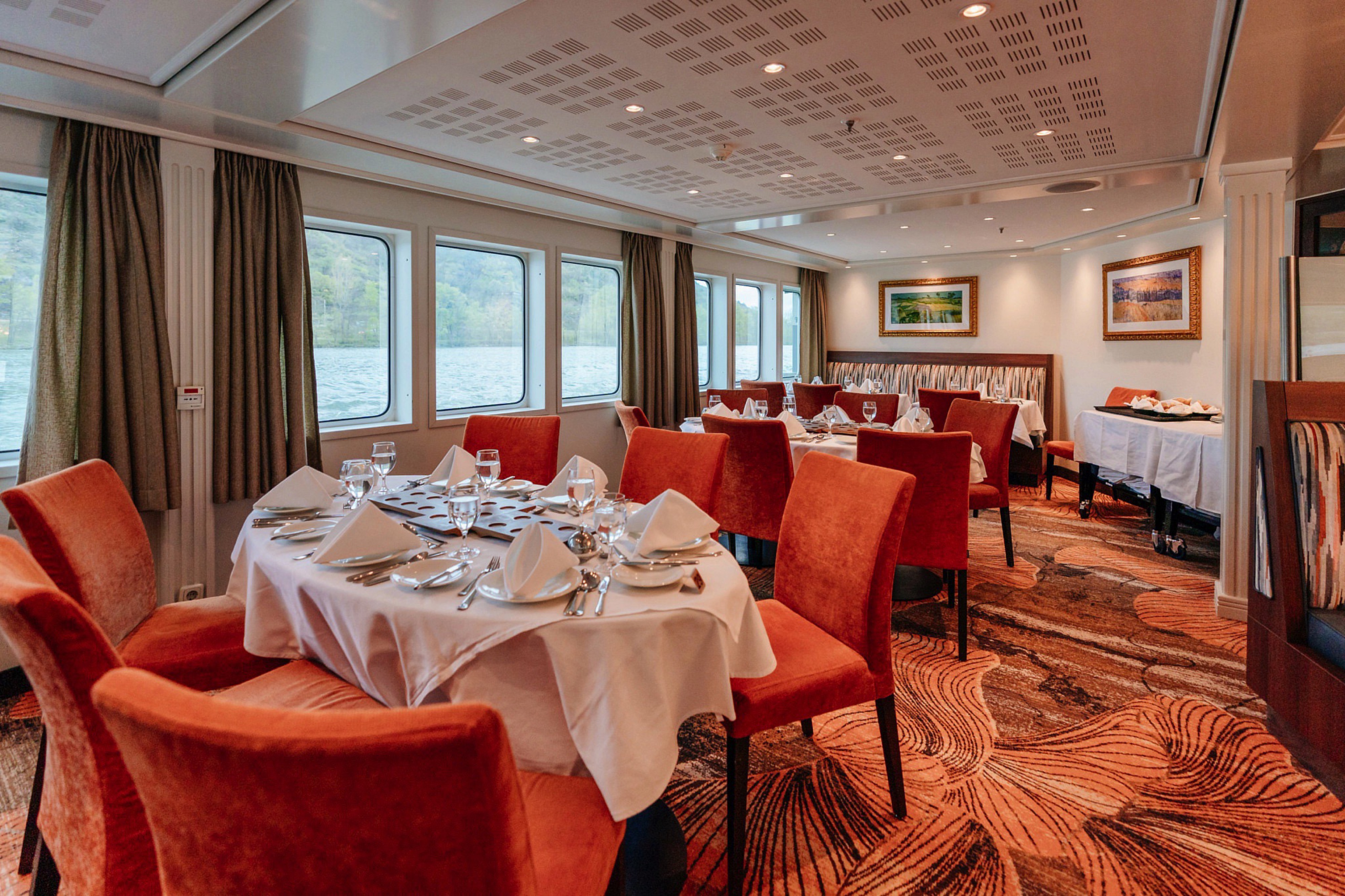 AmaCello - Main Restaurant